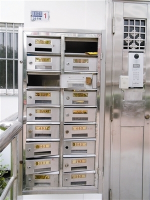 居民小區信報箱損壞嚴重，誰來管？